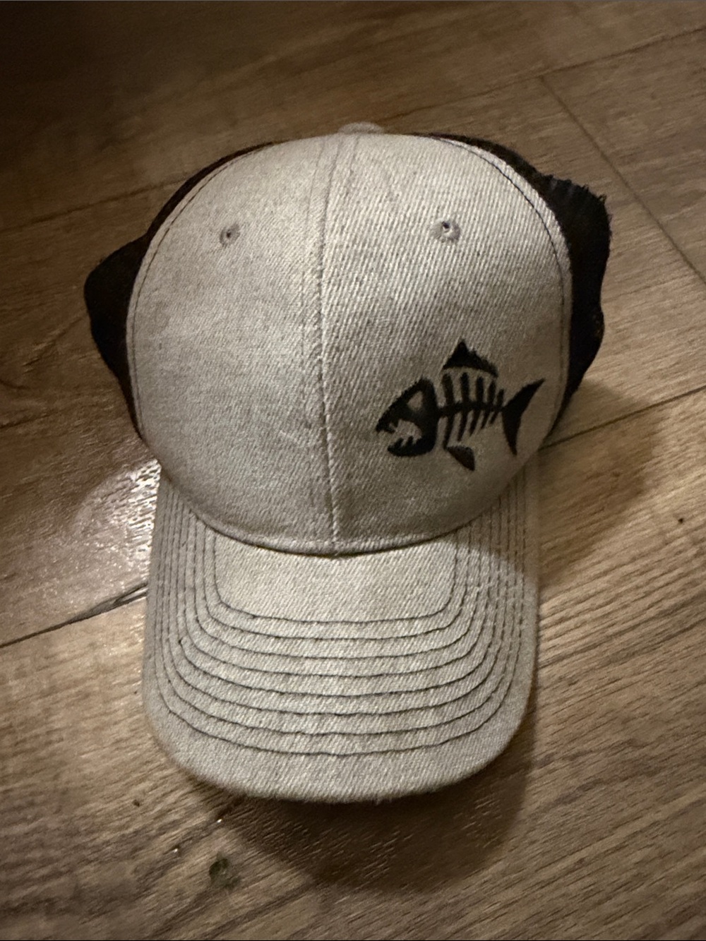 Embroidered Fish Skeleton Trucker Hat - Light Gray and Black